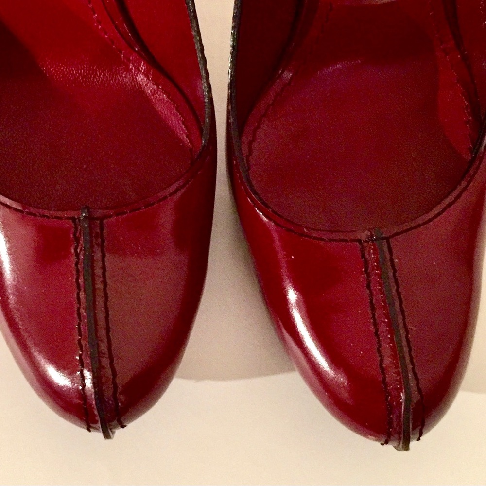 EUC FALL RUNWAY LOUIS VUITTON CALFSKIN TWO-STRAP MARYJANE PUMP - Picture 5 of 7